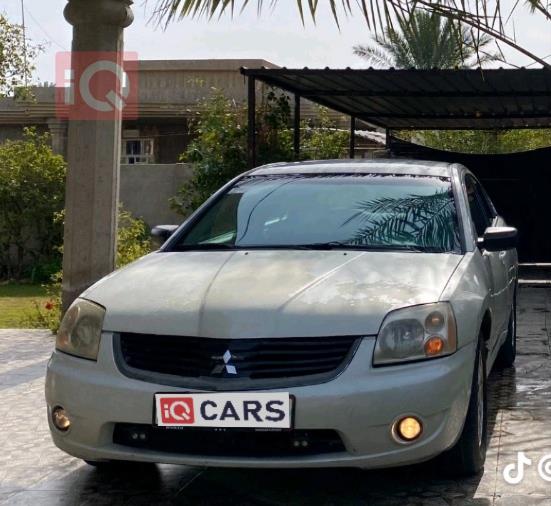 ميتسوبيشي جالنت